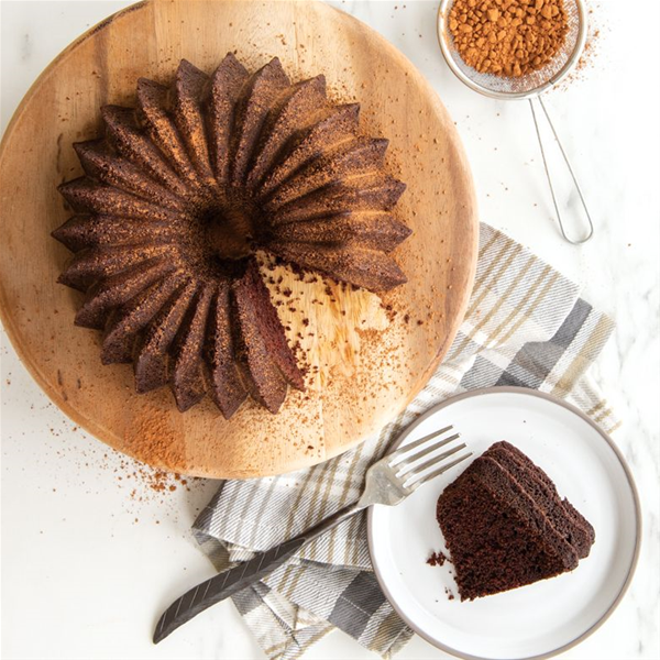 Nordic Ware Non-Stick Round Lotus Bundt Cake Pan & Reviews